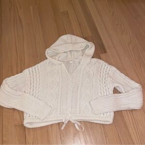 Aeropostale white cropped cable knit sweater with a hood small